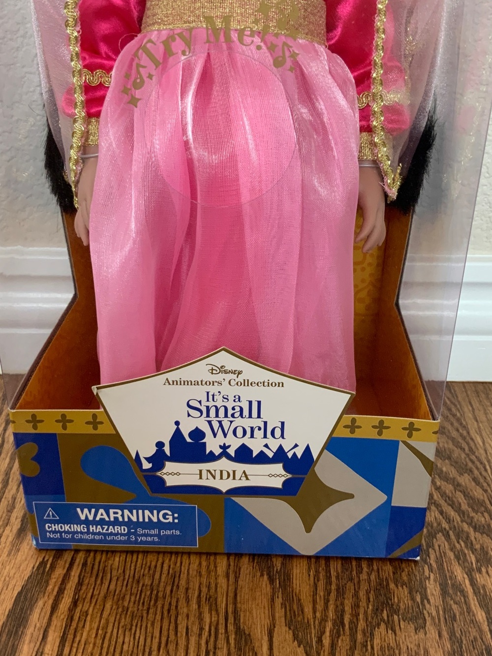 Disney India It’s a Small World Animator’s Collection Singing Doll New in Box - Picture 2 of 12